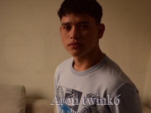 aron_twink6 Erotik Cams
