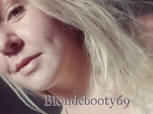 Blondebooty69