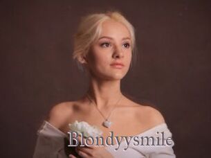 Blondyysmile