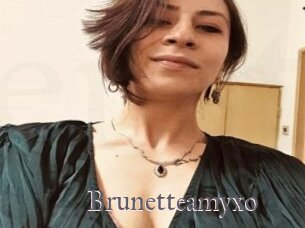 Brunetteamyxo