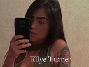 Ellye_Turner