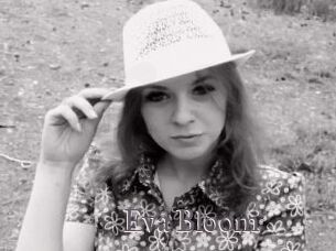 Eva_Bloom
