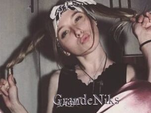 GrandeNiks