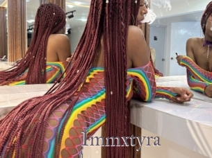 immxtyra Erotik Cams