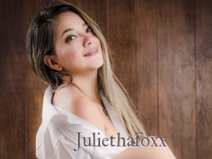 Juliethafoxx