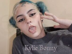 Kylie_Bonny