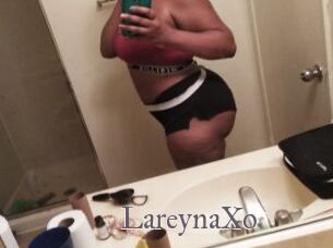 LareynaXo