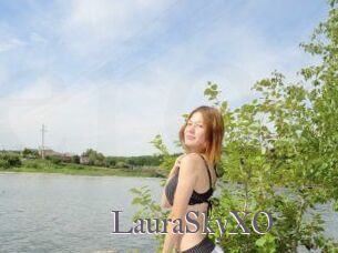 LauraSkyXO