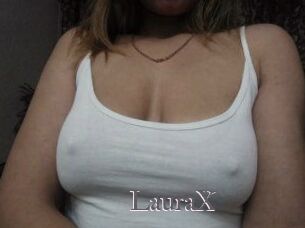 LauraX