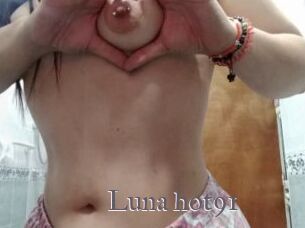 Luna_hot91