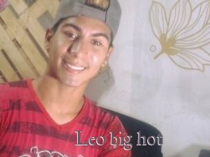 Leo_big_hot