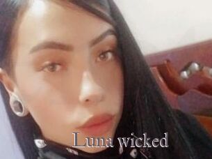 Luna_wicked