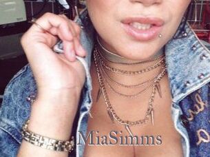 MiaSimms