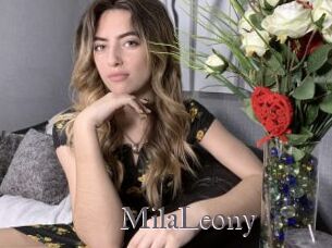 MilaLeony