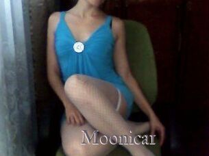 Moonica1