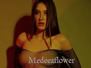 Medeeaflower