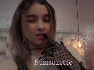 Miasuzette