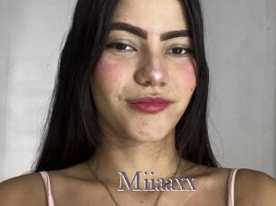 Miiaaxx