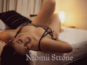 Naomii_Sttone