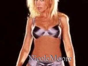 NicoleMoore Erotik Cams