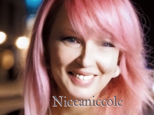 niccaniccole Erotik Cams