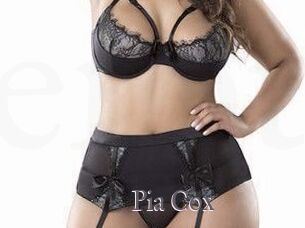Pia_Cox