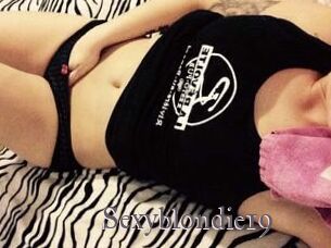 Sexyblondie19