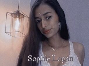 Sophie_Logan
