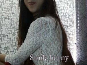 Smile_horny