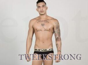 TWEEKSTRONG