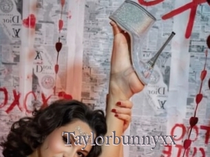 Taylorbunnyxx