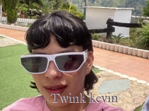 Twink_kevin