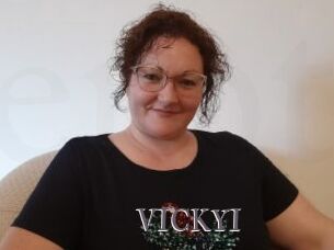 VICKYI